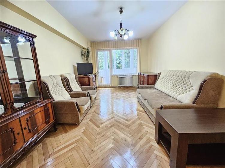 Inchiriere apartament 3 camere 2 bai Tudor B.dul 1 Dec 1918