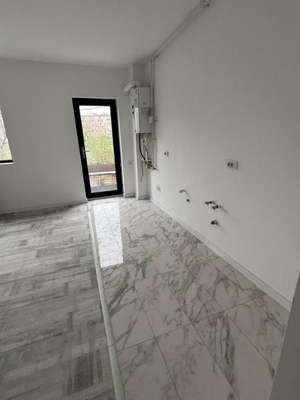 Vanzare garsoniera spatioasa in bloc nou - Prelungirea Ferentari