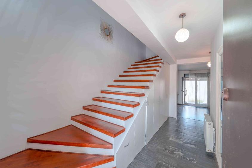 Vand Casa P plus 1 etaj tip duplex