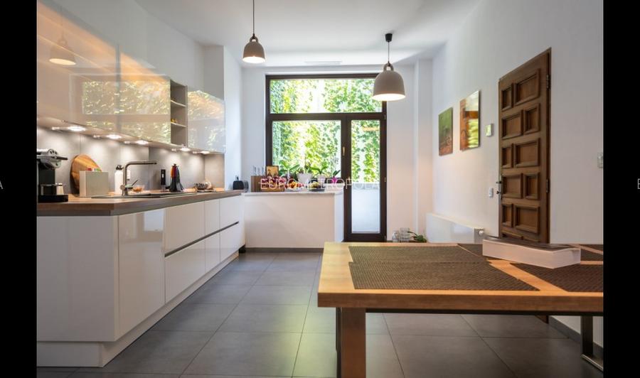 Vila exclusivistă în zona Dacia - 13
