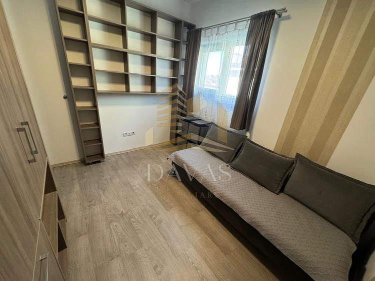 Apartament 3 camere semidecomandat | parcare inclusa | Borhanci - zona linistita