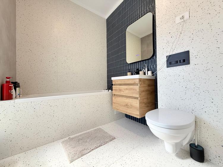 Vila 4 camere | 3 dormitoare | 3 bai | Gradina | Toate Utilitatile