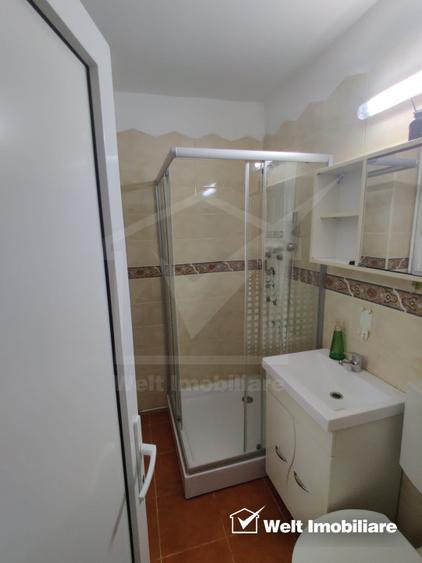 Apartament 4 camere in zona Plopilor