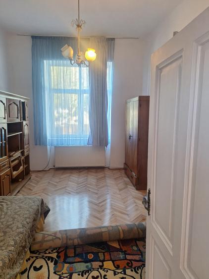 Prima inchiriere! Apartament semidecomandat 4 camere, Gruia, zona Sapte Strazi!