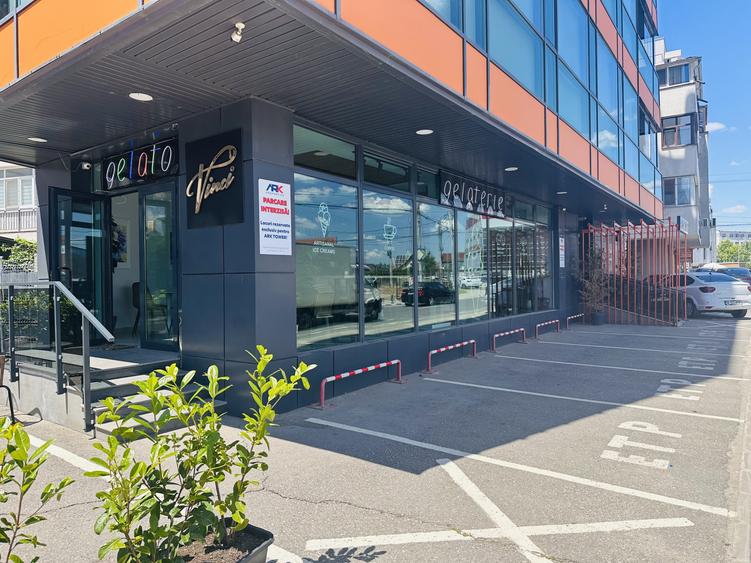 Cladire birouri si spatiu comercial , 830 mp constr, 15 locuri parcare, Chiajna