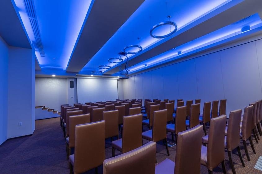 Inchiriere pe teremen lung Novis Events Hall