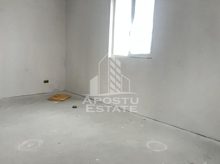 Duplex cu 4 camere, de vanzare, P+E, In Dumbravita