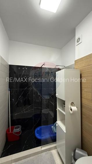 Apartament cu 2 camere de vânzare în zona Nord și loc de parcare - 11
