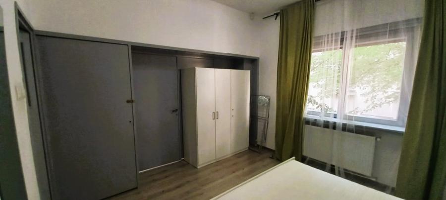 Apartament cu 2 camere Piata Romana / Calea Victoriei locatie ultracentrala