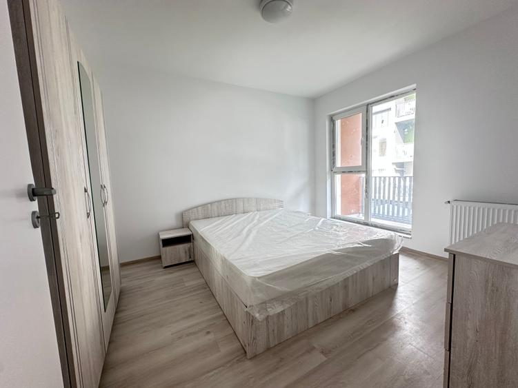Apartament cu 3 camere de vânzare in Floresti