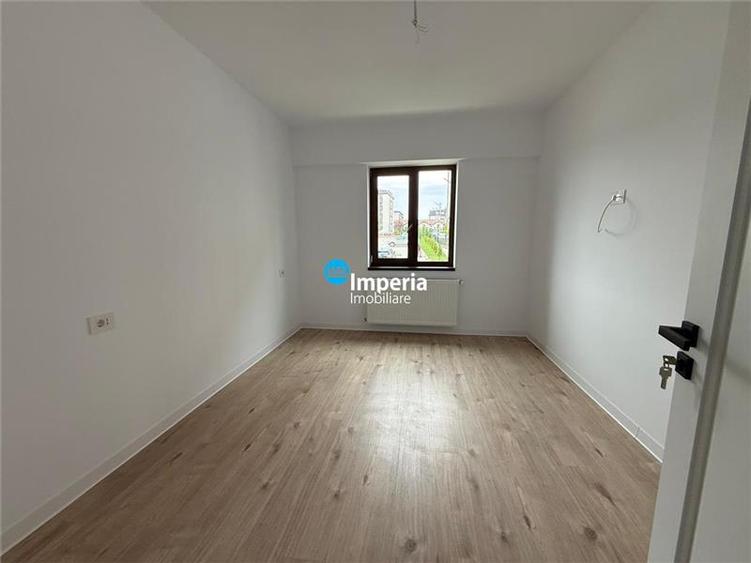 Apartament 2 cam intabulat,boxa si parcare – Soleia, V. Lupului