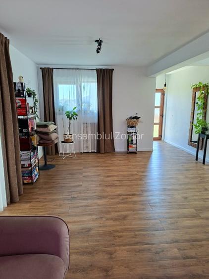 Sabareni Vila P+1, 425 mp teren,padure, terasa+pivnita, Clasa energetica A - 10