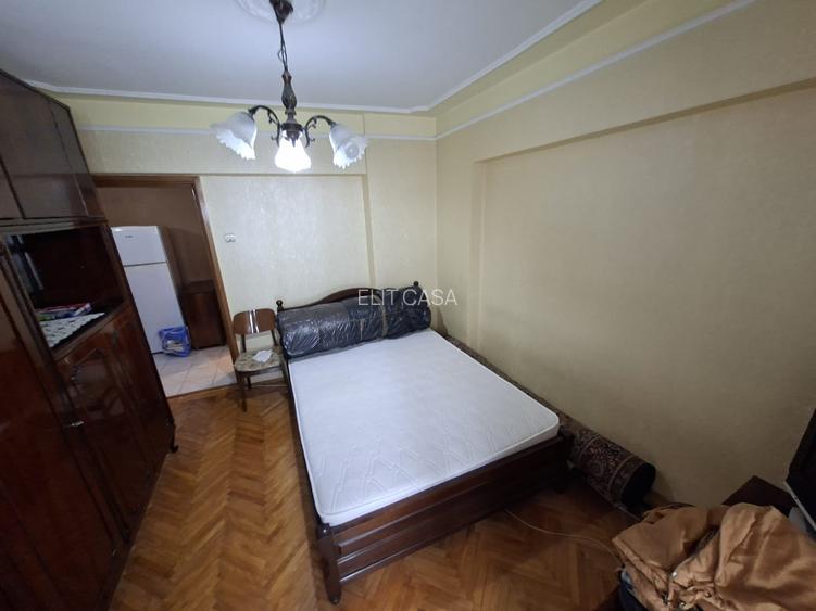 Apartament cu 3 camere decomandat, etajul  5/8, zona Garii - 3