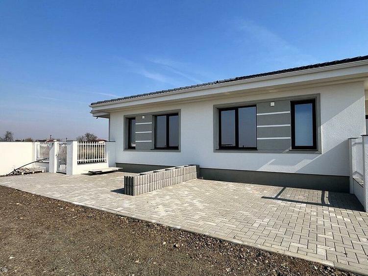DUPLEX IN ZONA CENTRALA IN COVACI LA 158.000 EURO - COMISION 0