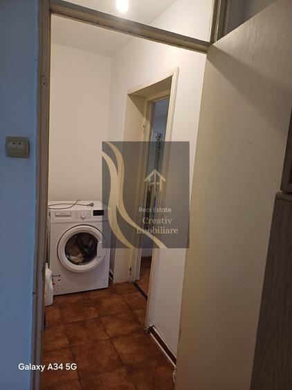 Uverturii, zona Lujerului, zona Gorjului, sector 6, Militari
