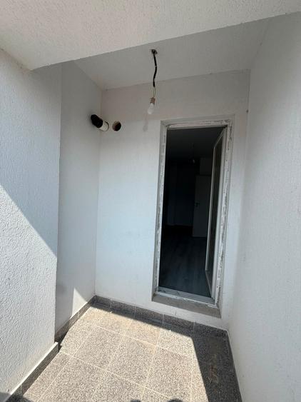 GARSONIERA DE VANZARE-MILITARI RESIDENCE-COMISION 0
