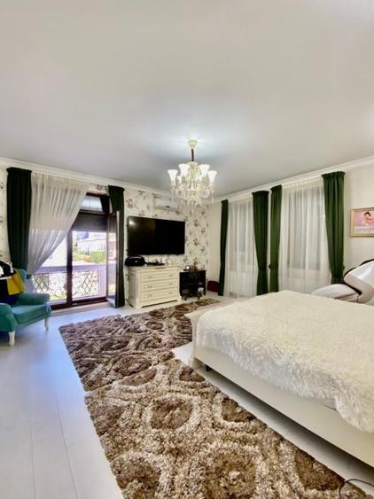 Vila superba-Cambridge School- Pipera , 5 camere-teren 1.000mp