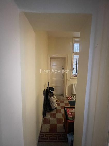 2 camere în vilă interbelică, Str. Londra – tavane 3m+, centrală proprie - 12