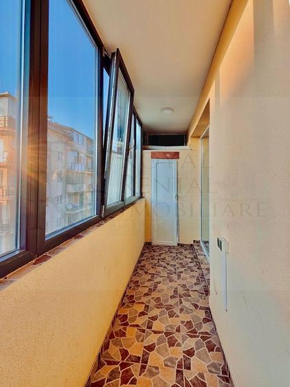 Apartament 3 camere, 58 mp, parcare cu CF separat, etaj 2, Zona Florilor