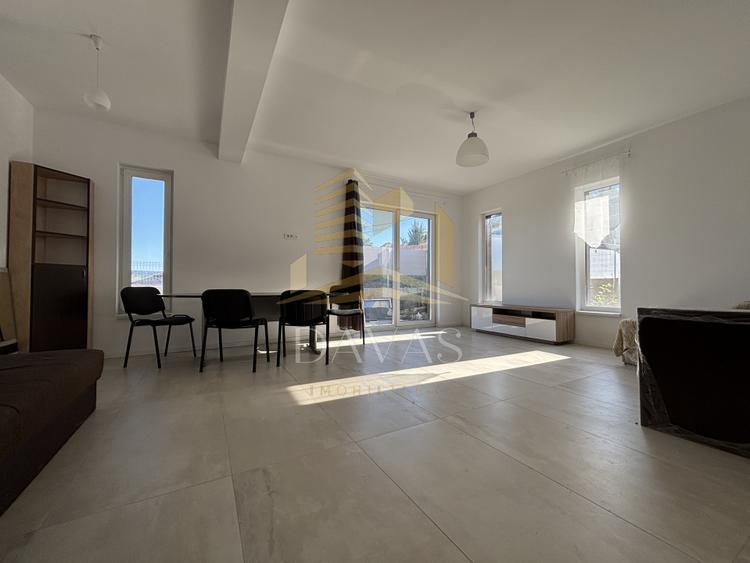 Duplex de vanzare | Floresti | Teren liber 241 mp