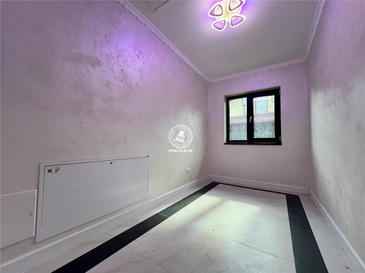 Vila cu 4 camere 330mp de teren de vanzare in Lunca Cetatuii