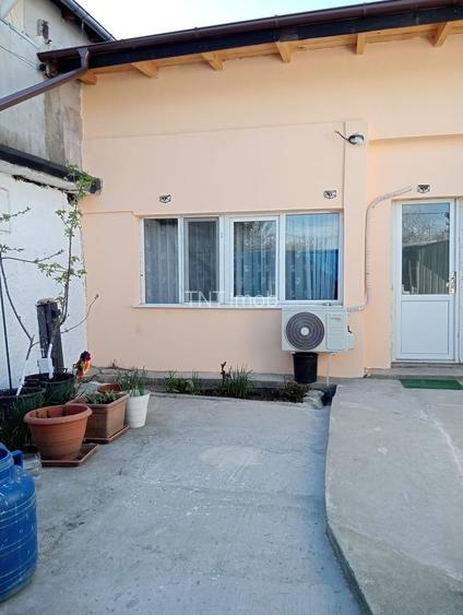 Casa individuala Giulesti | Renovata 2025 | Capat Tramvai 11 - 37