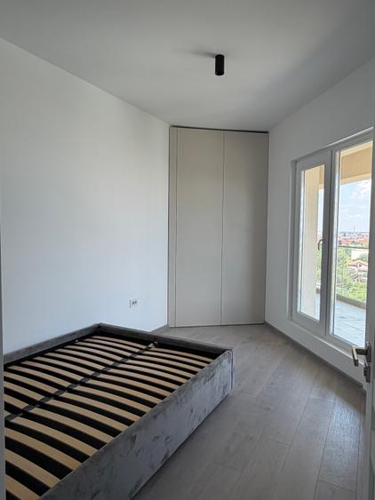 Ultimele apartamente cu 3 camere,2 bai,,mutare imediata,TVA inclus in pret!