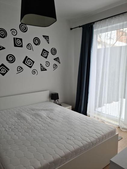 De inchiriat ap 2 camere - bloc nou+ parcare -zona Centrala