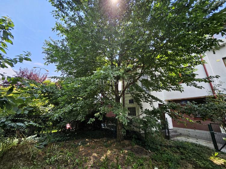 Inchiriere apartament 4 camere / vila / Giulesti / Intr. Pinului / curte  54 mp - 9