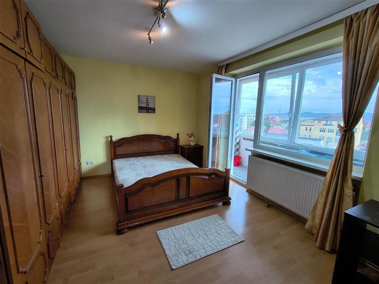 Apartament 2 camere balcon zona Cedonia