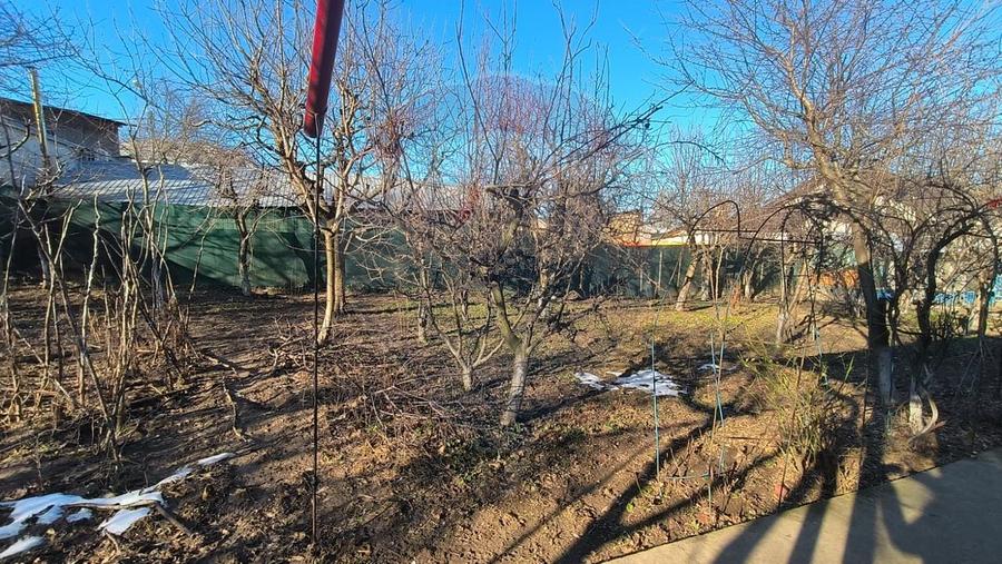 Casă + teren 3.495 mp- Bariera Traian - Pentru dezvoltare rezidențială