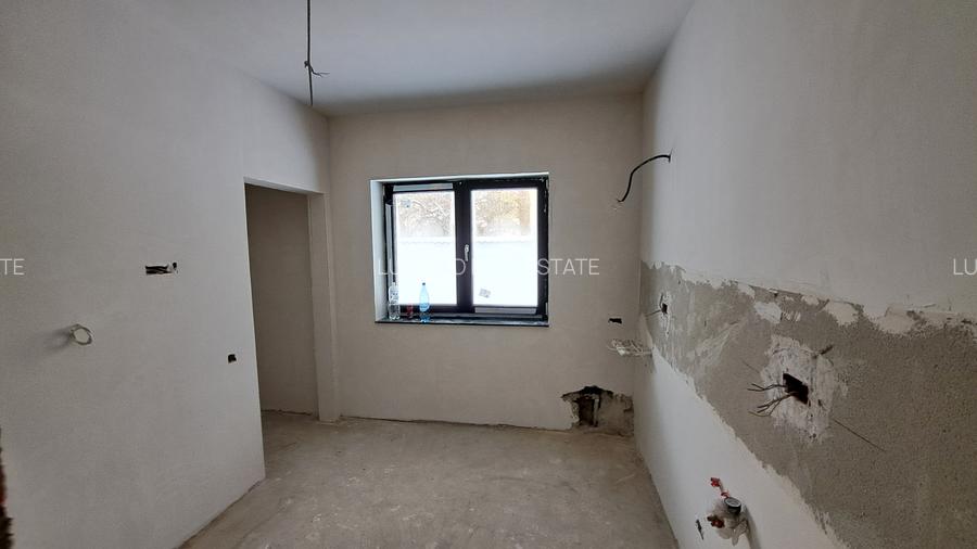 VILA SUPERBA CU 5 CAMERE AMPLASATA IDEAL - 22