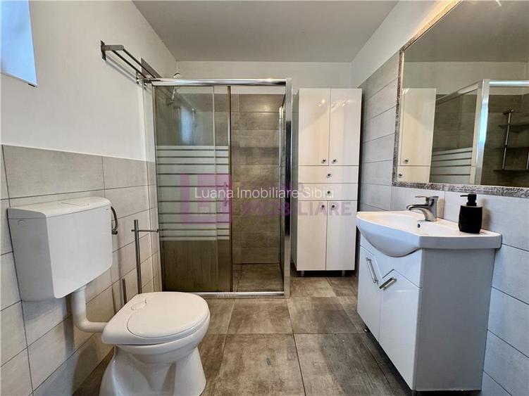 Casa individuala de vanzare Sura Mare | teren 344 mp | pivnita - 8