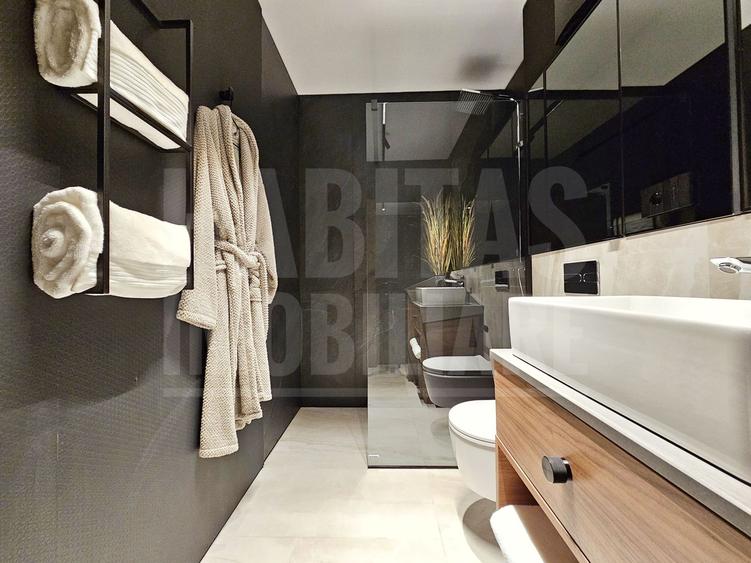 Apartament 2 camere, etaj 4 din 6, ultrafinisat, zona Iulius Mall