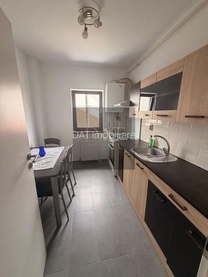 Apartament, 2 camere decomandate, parcare subterana, zona Traian Vuia - 5