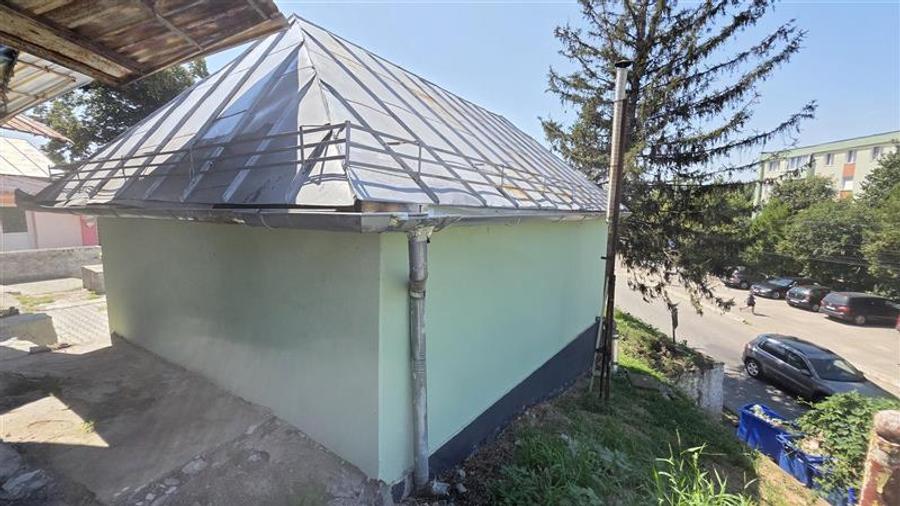 Oravita, Spatiu Comercial, Zona Piata, Usor Negociabil