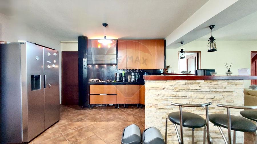 Casă cuplată/ Duplex, D+P+E, 640 teren, Str.Tautiului, Florești - 9