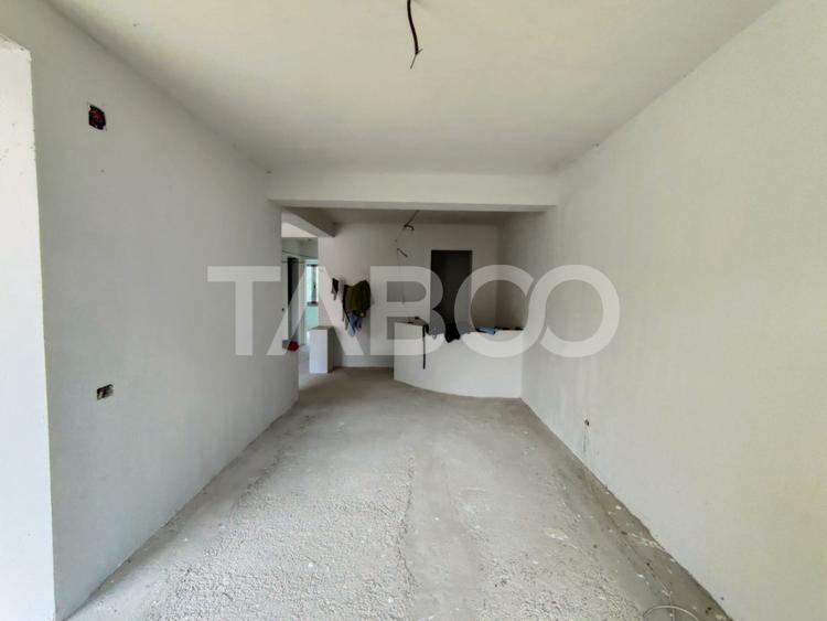 Comision 0% Casa tip duplex de vanzare 6 camere cu teren Saliste Sibiu