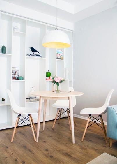Vanzare Apartament 2 Camere - Decomandat - Cosmopolis