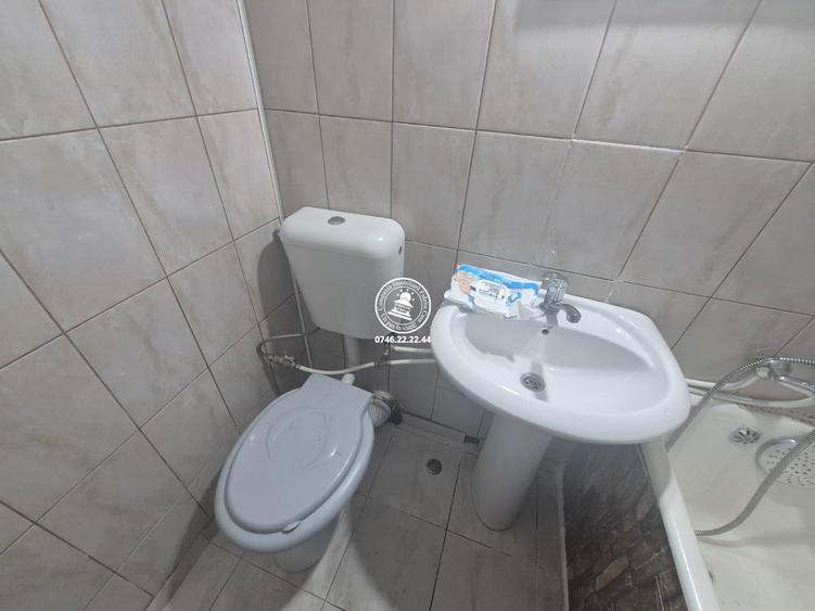 Apartament 2 camere de vanzare
