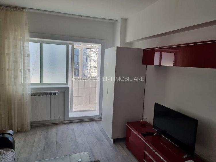 Apartament modern 2 camere de vanzare zona 1 Decembrie metrou - 9