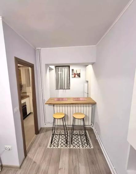 Garsonieră Renovată Complet - Nicolina 1 - Aproape de Centru