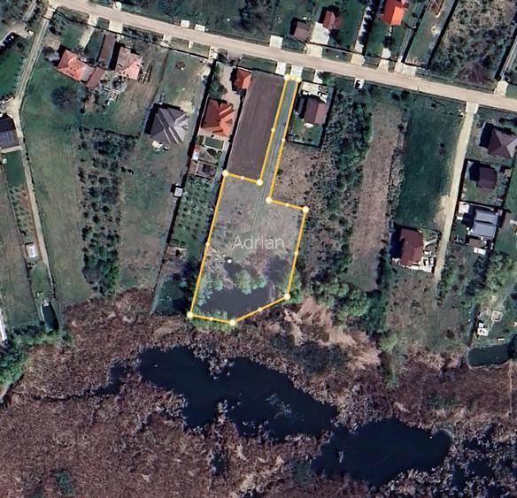 Teren 3500mp cu lac privat in Peris cu toate utilitatile