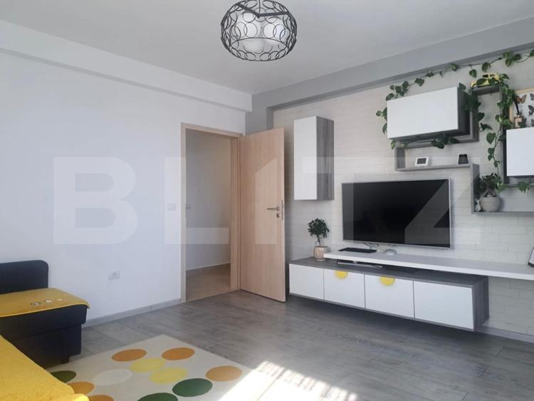 Apartament 3 camere, decomandat, 2 bai, mobilat si utilat complet, Tractorul