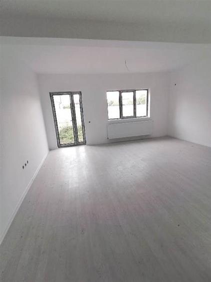 Casa-Vila - Rahova - Alexandriei- Leroy Merlin - 170000E - tva inclus - COMISIO