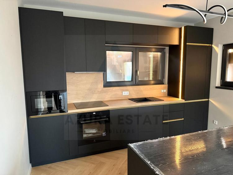 Apartament la vila 4 camere 3 bai si curte 200 mp in Arhitectilor