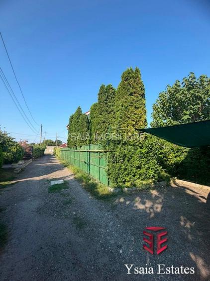 YSAIA IMOBILIARE - CASA DE VANZARE - TEREN 330 MP - ZONA LINISTITA - - 39