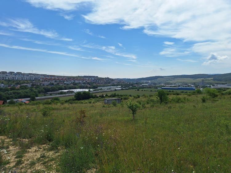 Teren intravilan 5.800 mp, Baciu Vatra Satului Vechi, Panorama superba