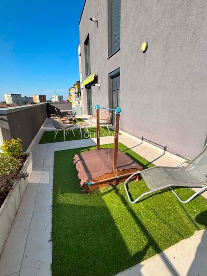 Inchiriez apartament 3 camere tip penthause - 4