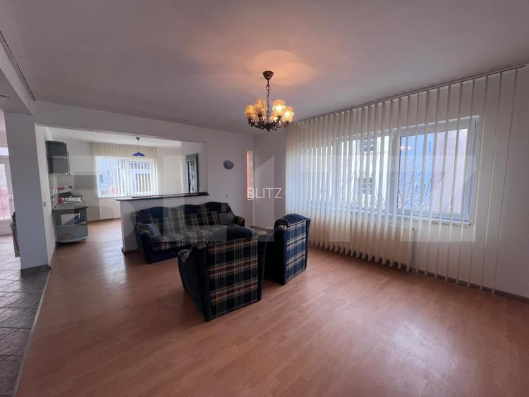 Casa de inchiriat, 7 camere, 230 mp + 415 mp teren, garaj - Gruia - 6